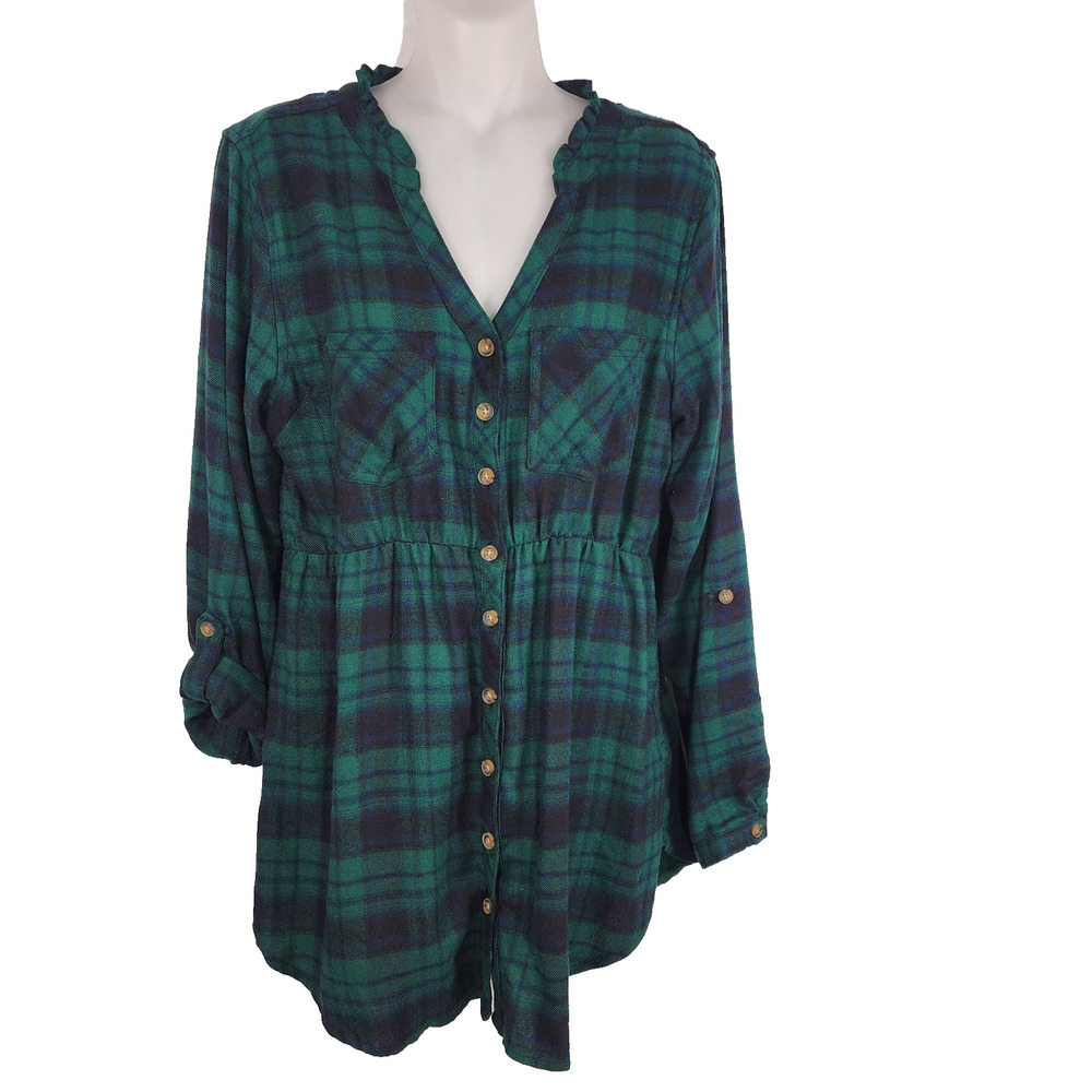 Maurices Buffalo Plaid Babydoll Tunic Top Size Medium Button Front Green Black